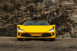 Ferrari F8 Spider 2019 года 